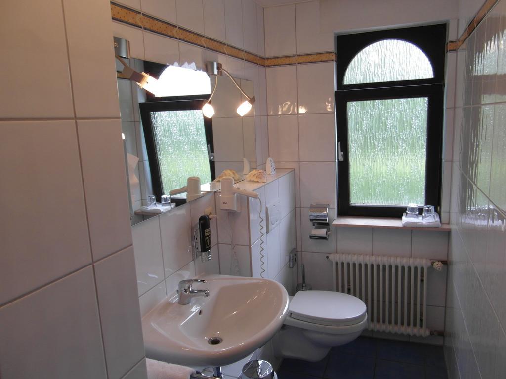 Castello Bianco Hotel Wadern Екстериор снимка