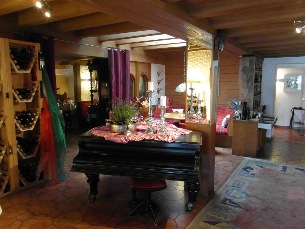 Castello Bianco Hotel Wadern Екстериор снимка
