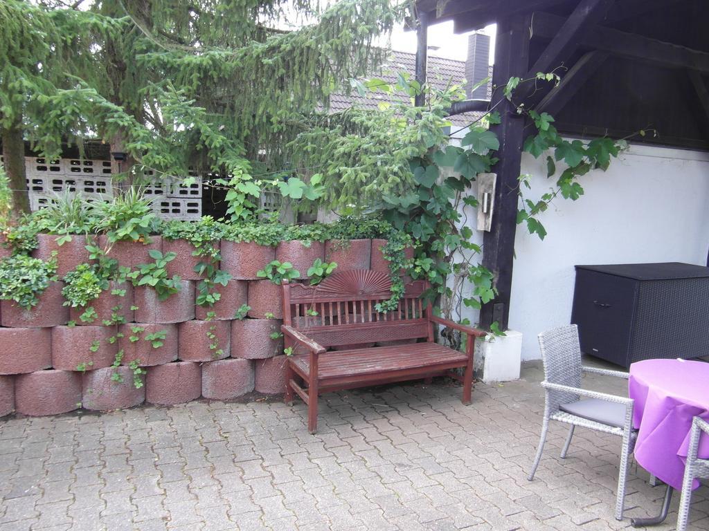 Castello Bianco Hotel Wadern Екстериор снимка