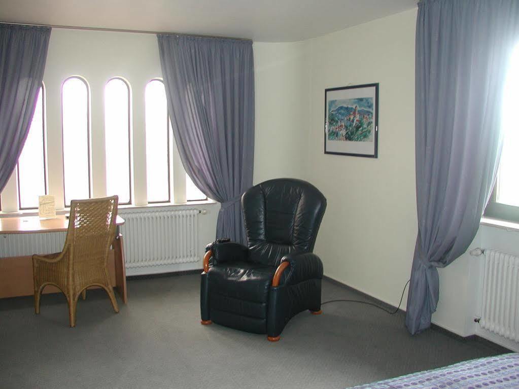 Castello Bianco Hotel Wadern Екстериор снимка